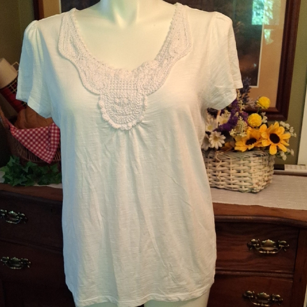 St. John's Bay White Crochet Accent Blouse